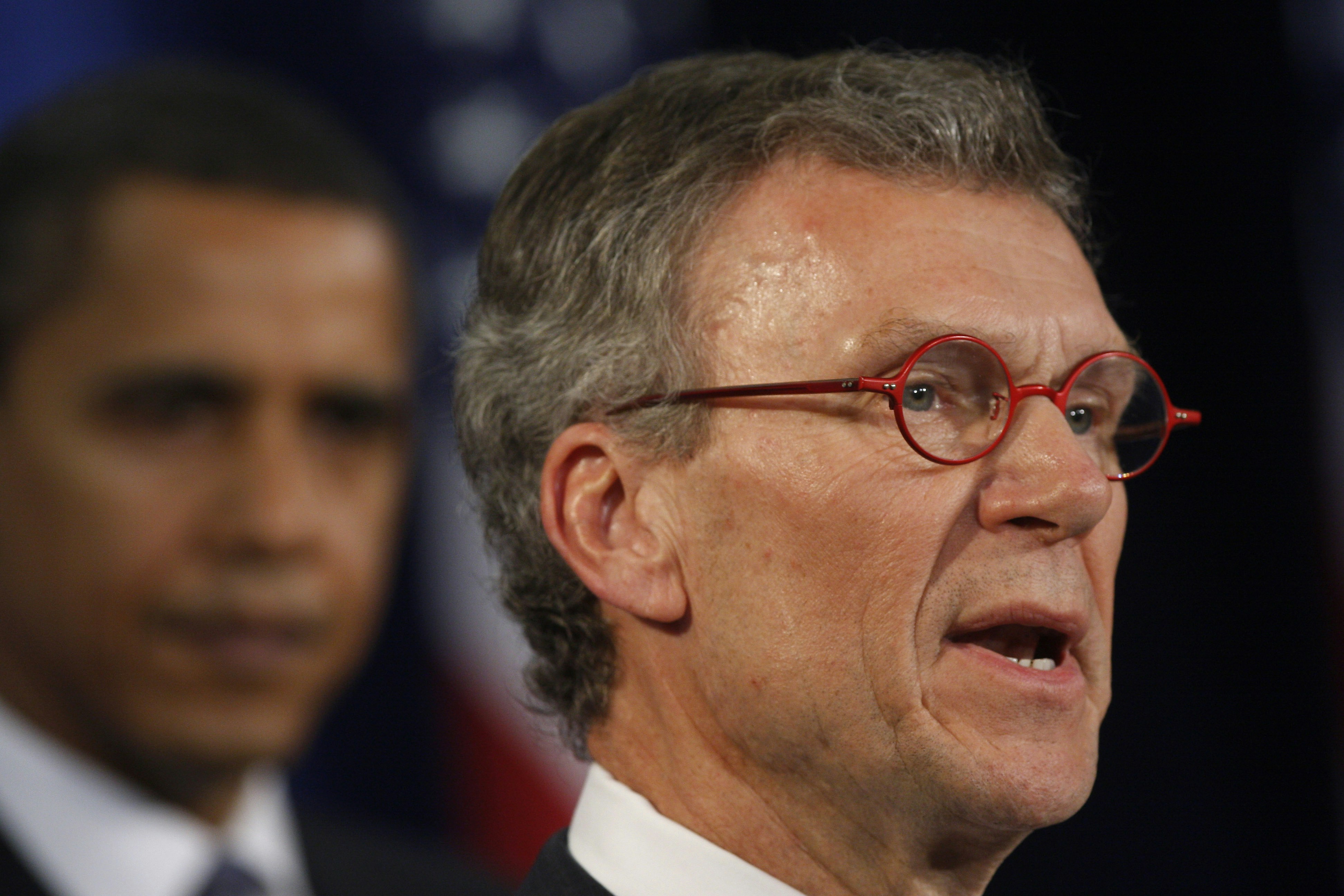 CHICAGO - DECEMBER 11: Former Senate Majority Leader Tom Daschle (R) speaks during a press conference after being introduced by President-Elect Barack Obama as his Health and Human Services Secretary-designate  during a press conference at the Hilton hotel December 11, 2008 in Chicago, Illinois. Daschle was also named as director of the White House office of health reform. Obama spoke about the future of the nation's health care system(Photo by Joshua Lott/Getty Images)