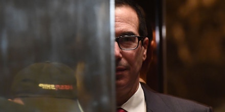 US President-elect Donald Trump adviser Steven Mnuchin arrives at the Trump Tower in New York on November 14, 2016. President-elect Donald Trump has vowed to move aggressively on a conservative agenda in filling Supreme Court vacancies, cracking down on immigration and cutting taxes, but also sought to reassure worried Americans they have nothing to fear from his presidency. / AFP / Jewel SAMAD (Photo credit should read JEWEL SAMAD/AFP/Getty Images)