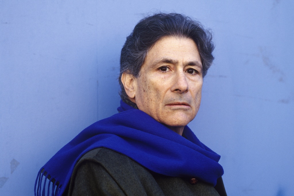PARIS - NOVEMBER 25: Palestinian author Edward Said poses while in Paris,France to promote his book on the 25th of November 1996. (Photo by Ulf Andersen/Getty Images)