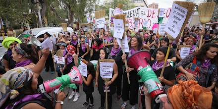 Socorristas en Red protestam pela legalização do aborto na Argentina.