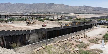 Construction along a section of a privately-funded border wall in Sunland Park, N.M., as seen from Juárez, on May 27, 2019.
