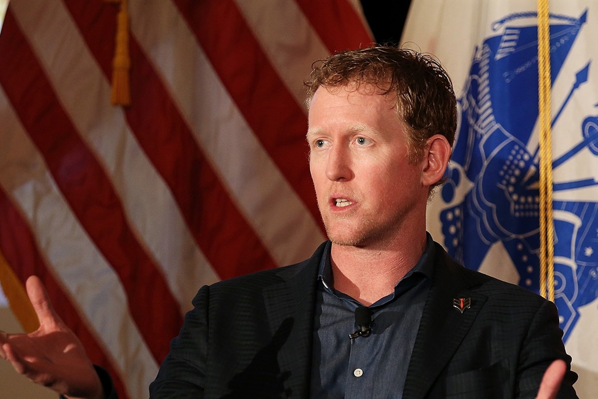 Navy SEAL Who Shot Bin Laden Banned by Airline for Not Wearing Mask