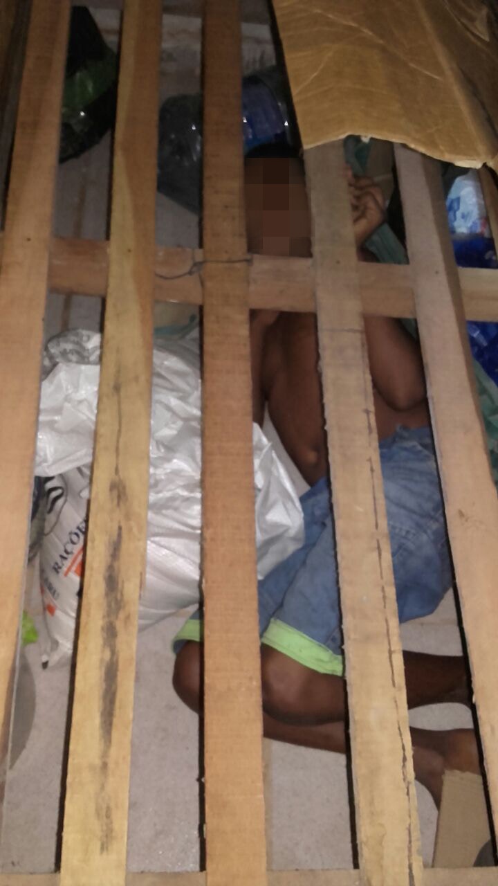 Menino em cela na cadeia de Altos – PI. Imagem cedida pelo Sindicato dos Agentes Penitenciários do Piauí (Sinpoljuspi).