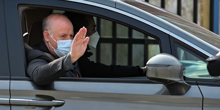 Peter Daszak and other members of the World Health Organization (WHO) team investigating the origins of the COVID-19 coronavirus, leave the Wuhan Institute of Virology in Wuhan, in China's central Hubei province on February 3, 2021. (Photo by Hector RETAMAL / AFP) (Photo by HECTOR RETAMAL/AFP via Getty Images)
