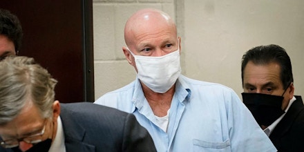 Claude Garrett is once again in court almost 30 years after he was accused of setting a fire that killed his girlfriend, Lorie Lance. This time the district attorney’s office has concluded that there is no evidence the fire was arson — and that Garrett was wrongfully convicted of Lance’s murder Friday Jan. 28, 2022, in Nashville, TN